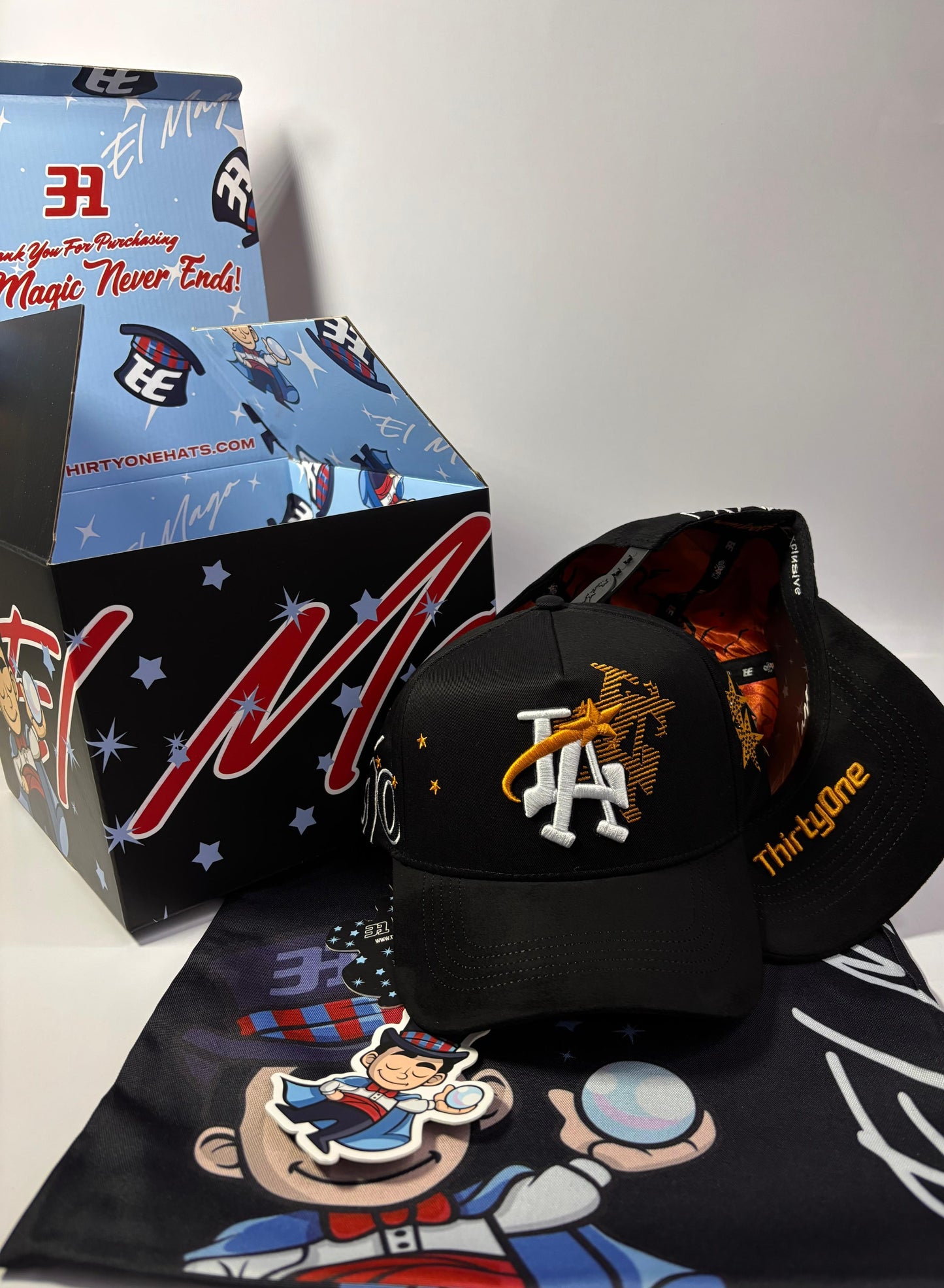 31 hats mago naranja